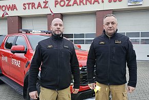 Średzcy strażacy otrzymali nowy samochód-23648