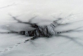 W sąsiednim powiecie: Kobieta i dziecko pod lodem-24247