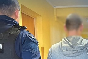 Kolejna osoba zatrzymana za stosowanie przemocy domowej