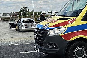 Zderzenie samochodów osobowych na DW432