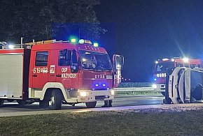 Trzy osoby poszkodowane w wypadku na DK11