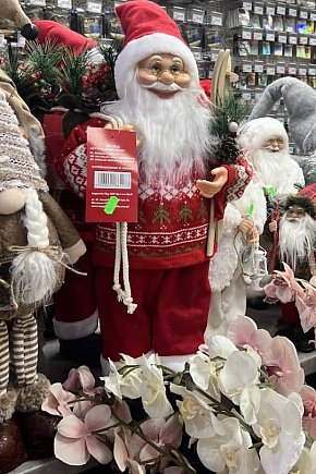 Środa Wlkp: W Bricomarché kupisz ozdoby świąteczne-984