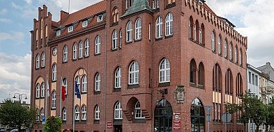 W sąsiednim powiecie: Sąd pozwolił wrócić burmistrzowi do urzędu-23584