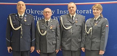 Średzki funkcjonariusz odznaczony-24009