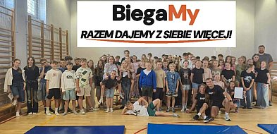Przedstawiciele inicjatywy „BiegaMy” z wizytą w Szkole Podstawowej w Kórniku