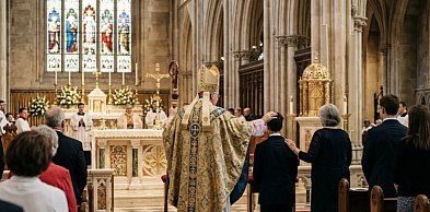 Biskupi udzielą bierzmowania