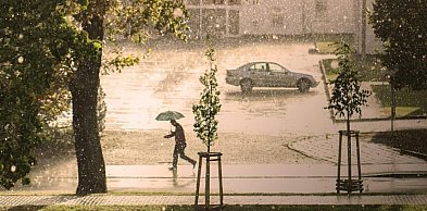 Nadciąga niż, który przyniesie zmianę w pogodzie. Wydano ostrzeżenie!