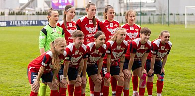 Piłkarki Polonii dzielą się punktami z Fakro Jelna