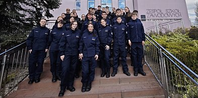Jak wyglądają kulisy klas mundurowych