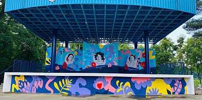 Amfiteatr musi poczekać