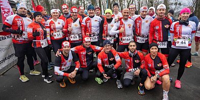 Sukces biegaczy Polonii w VII Biegu Powstańczym-24337