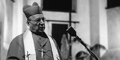 Wprowadzenie relikwii Prymasa Polski