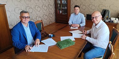 Umowa na orlik podpisana