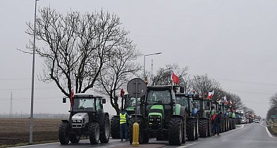 Dwunastogodzinna blokada drogi krajowej. Policja wyznaczyła objazdy-23808