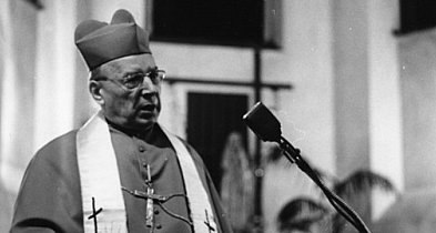 Wprowadzenie relikwii Prymasa Polski