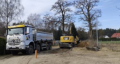 Inwestycja za 6 mln zł: W Czarnotkach budują nową sieć kanalizacyjną
