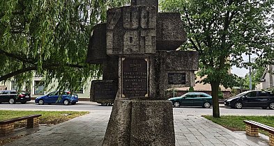 Renowacja pomnika 700-lecia