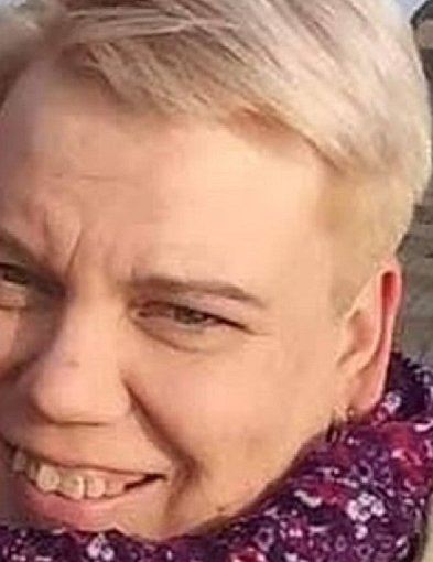 Od 25 lat pomaga z sercem-23465