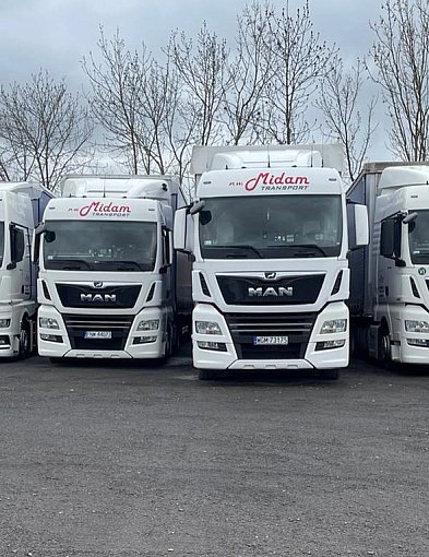 Szansa na stabilną pracę w transporcie: Midam zaprasza doświadczonych kierowców.-23856