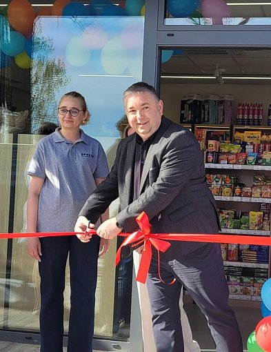 Otwarcie sklepu Społem w Środzie Wielkopolskiej przy ul. Kasztanowej