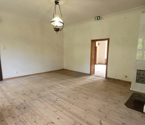 W związku z remontem pomieszczenia są wyłączone z użytku-23114