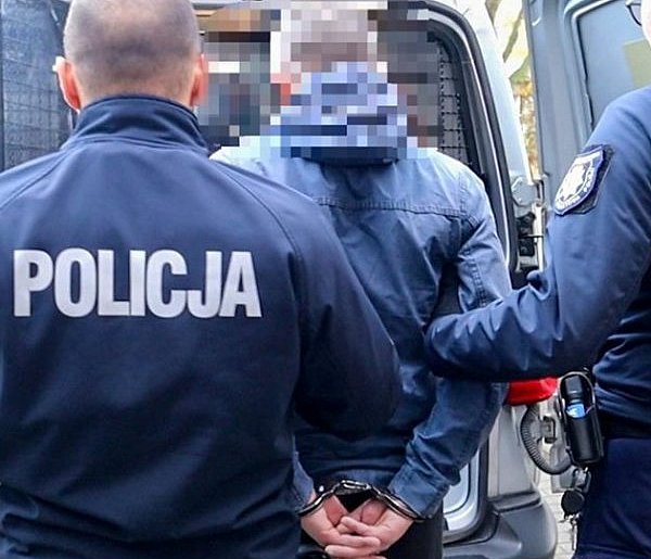 Popił, wsiadł za kierownicę i... odesłali go do domu-23585