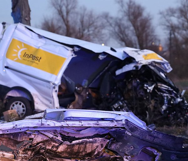 Po pościgu nie żyje kierowca busa skradzionego w Kórniku-24472