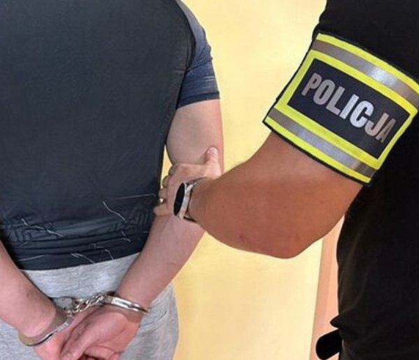 Zamienili się miejscami. Obaj byli nietrzeźwi