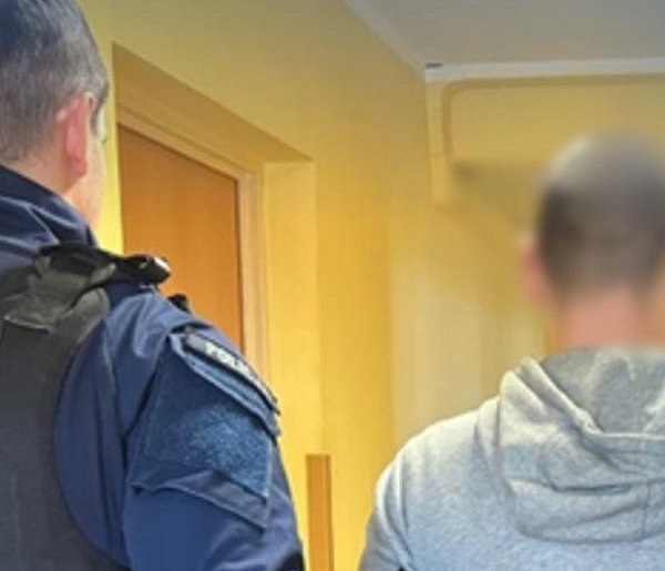 Kolejna osoba zatrzymana za stosowanie przemocy domowej