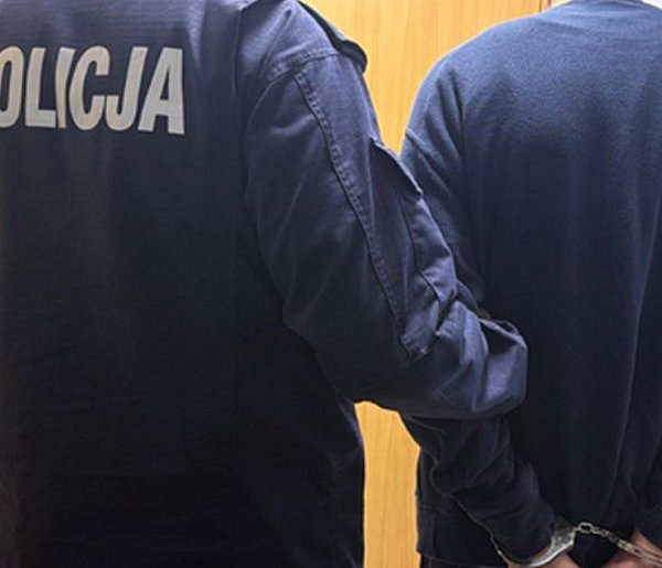 Po dokonaniu kradzieży użył przemocy w stosunku do ochroniarza