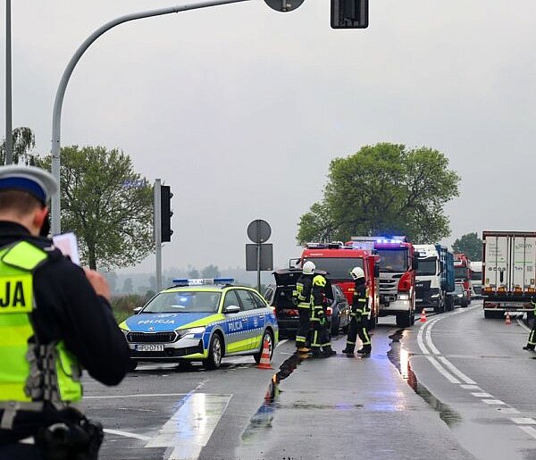 Troje dzieci przewieziono do poznańskiego szpitala