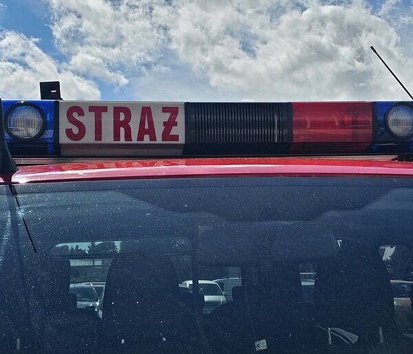 Zgłoszenie dotyczyło dziecka pozostawionego w nagrzanym samochodzie