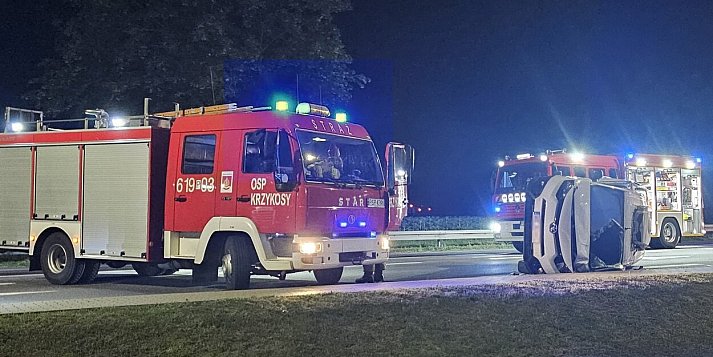 Trzy osoby poszkodowane w wypadku na DK11