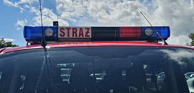Zgłoszenie dotyczyło dziecka pozostawionego w nagrzanym samochodzie