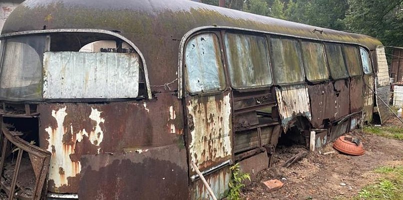 Bałtyk w centrum Wielkopolski? Taki autobus jeździł też po Środzie - 23244