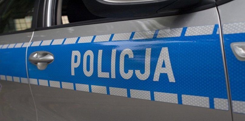 Mężczyzna zdemontował i ukradł element placu zabaw