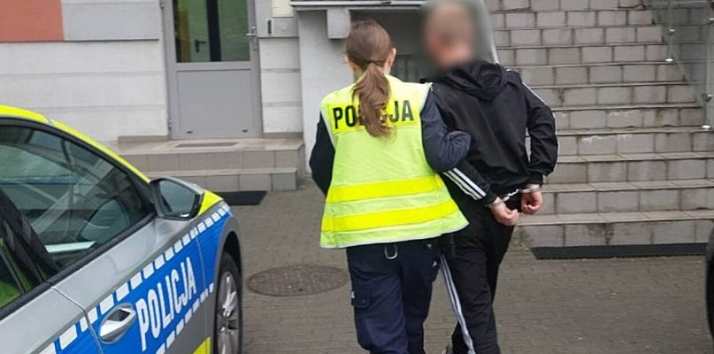 Dorosłe życie rozpoczął wyrokiem