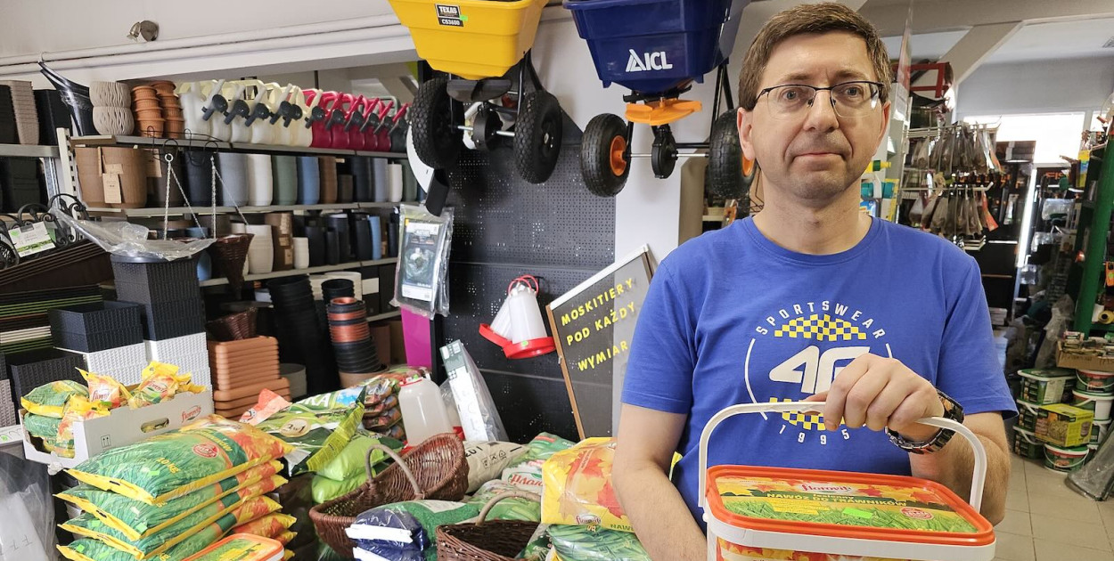 Centrum ogrodnicze RomTech poleca: jesienne nawożenie – Twój klucz do pięknego ogrodu wiosną 