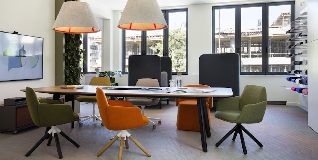 Dołącz do zespołu pracującego w nowoczesnej fabryce, w wygodnym systemie jednozmianowym.