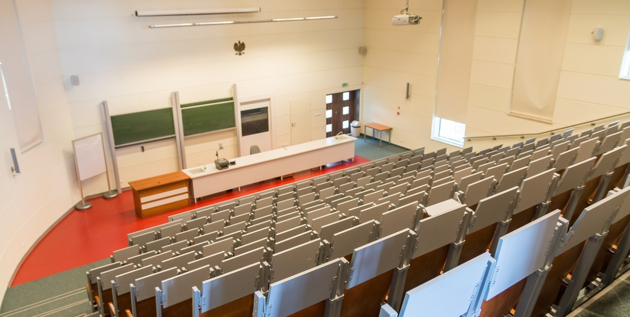 Uczelnie przeżywają oblężenie. Ten kierunek przyciąga tłumy