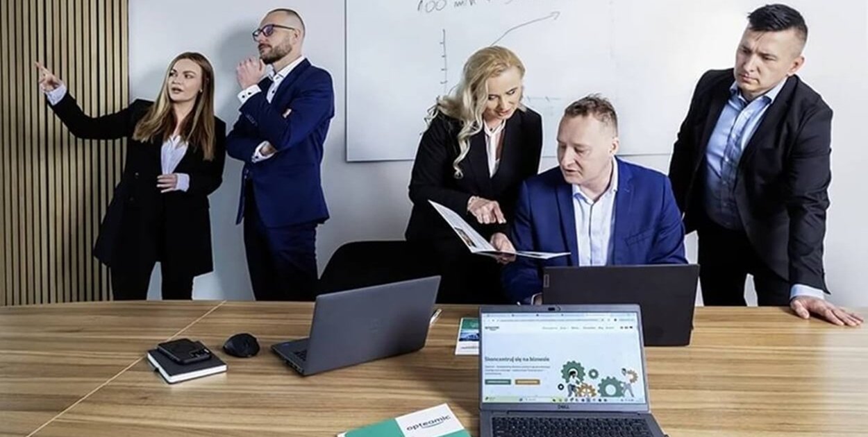 Jak outsourcing procesów magazynowych może zrewolucjonizować Twoją firmę?