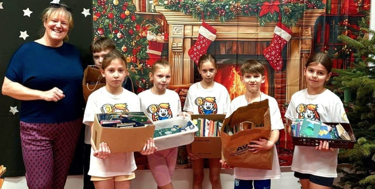 Kartki świąteczne stworzone przez uczniów Fot. Stowarzyszenie Hospicjum im. Piotra Króla