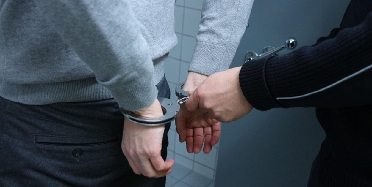 Nie może zbliżać się do swojej matki