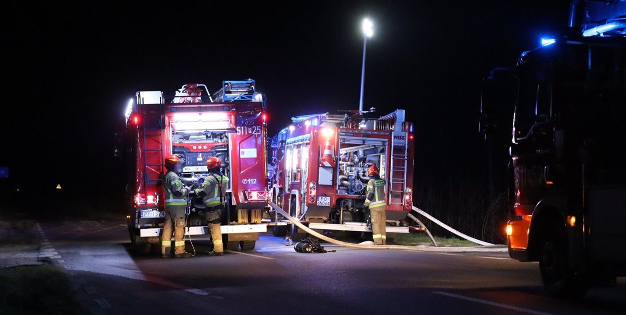 Pożar domu w Zaniemyślu. Na szczęście nie ma osób poszkodowanych