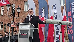 Sławomir Mentzen na Starym Rynku w Środzie Wielkop