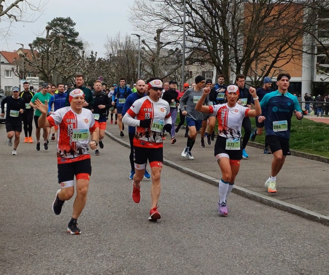 W półmaratonie pobiegł między innymi średzki starosta Fot. Powiat Średzki